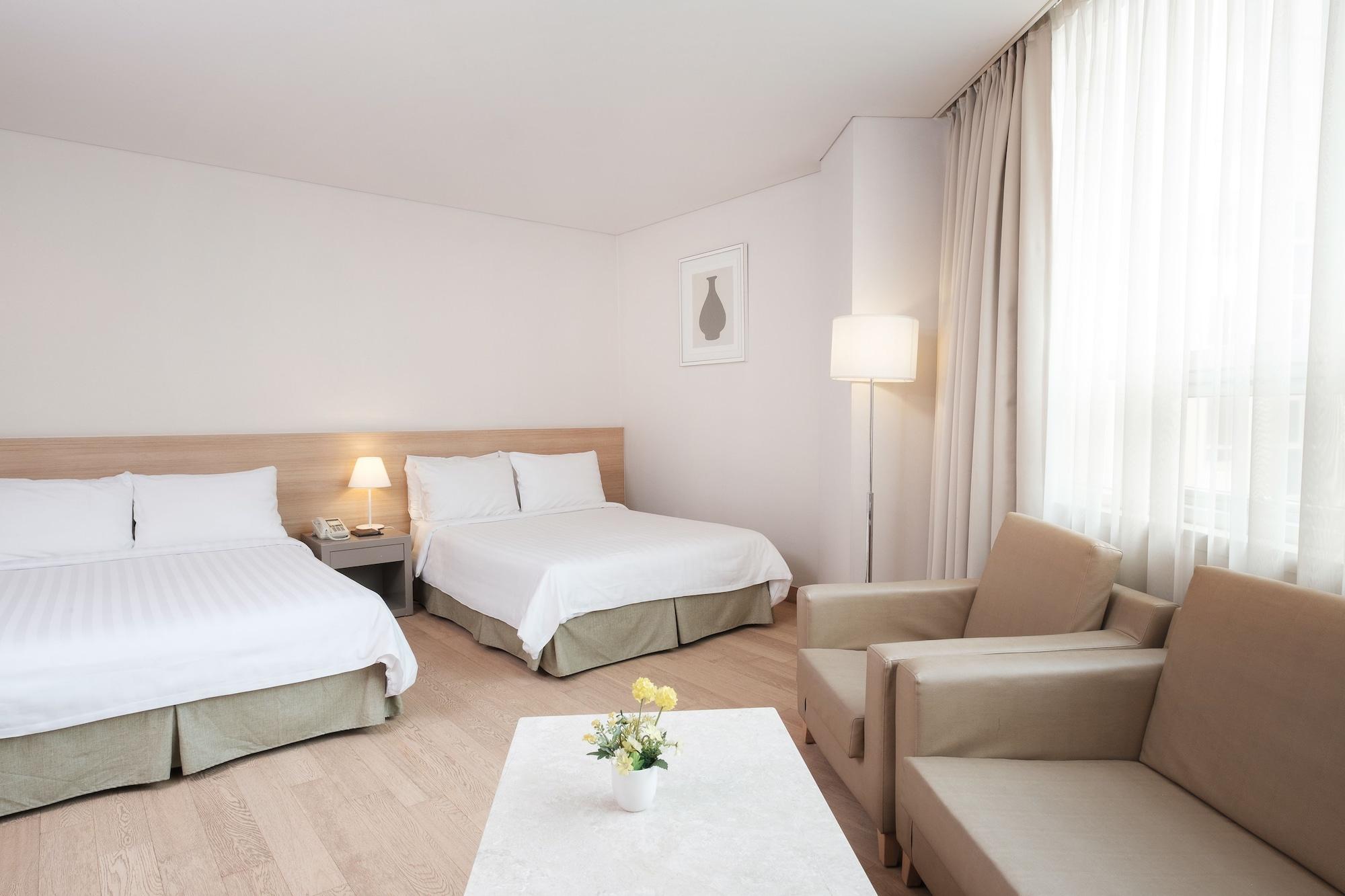 New Myeongdong Hotel 3*